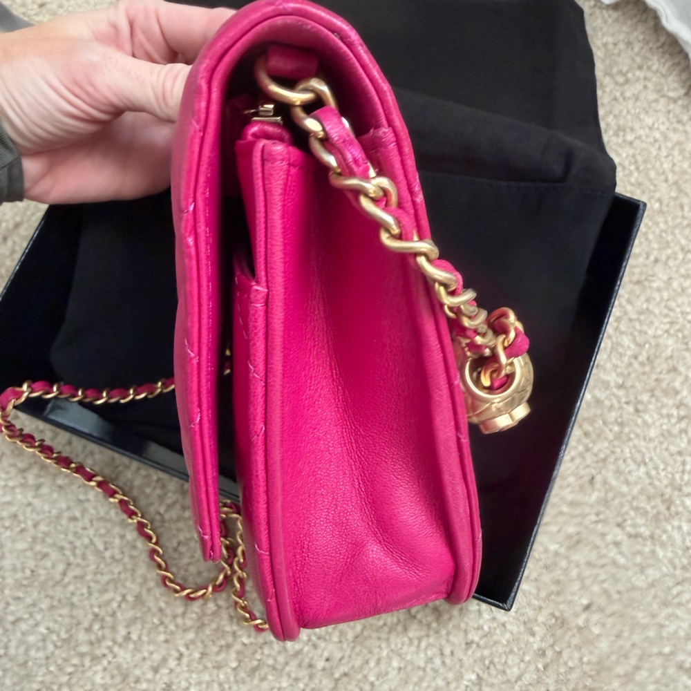 LAST CALL! Chanel Fuchsia Quilted Wallet on Chain Crossbody Bag - Picture 11 of 13